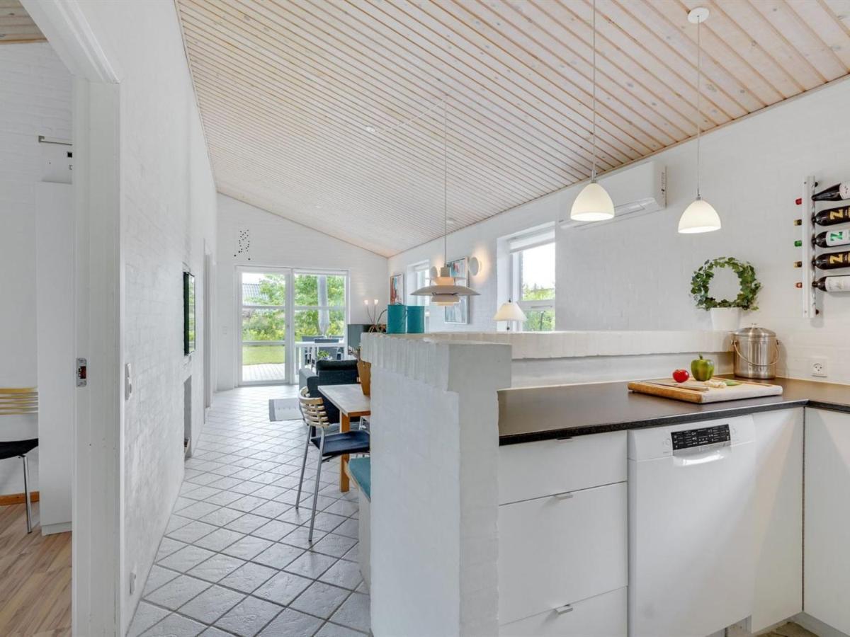 Holiday Home Evangelia - 1-2Km From The Sea In Lolland- Falster And Mon By Interhome Bogø By Екстериор снимка