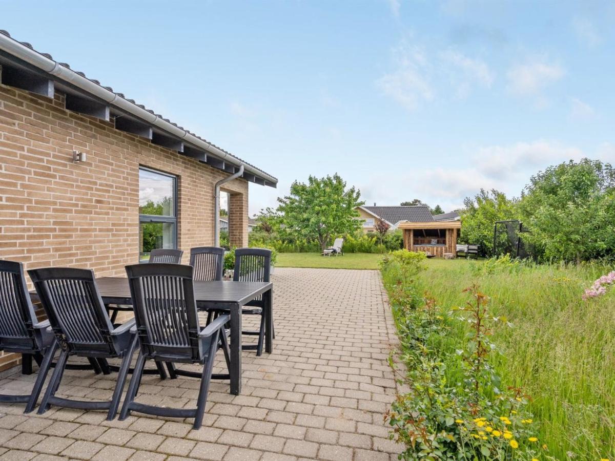 Holiday Home Evangelia - 1-2Km From The Sea In Lolland- Falster And Mon By Interhome Bogø By Екстериор снимка