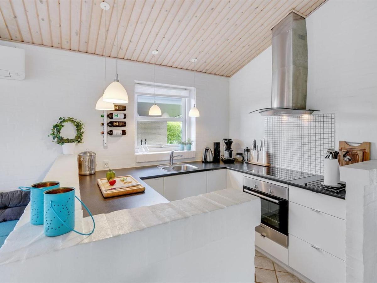 Holiday Home Evangelia - 1-2Km From The Sea In Lolland- Falster And Mon By Interhome Bogø By Екстериор снимка