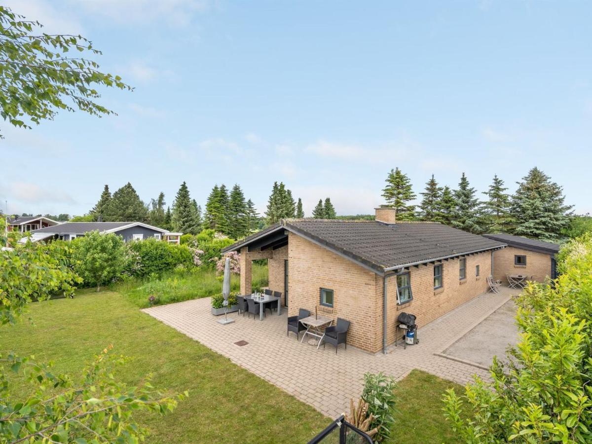Holiday Home Evangelia - 1-2Km From The Sea In Lolland- Falster And Mon By Interhome Bogø By Екстериор снимка